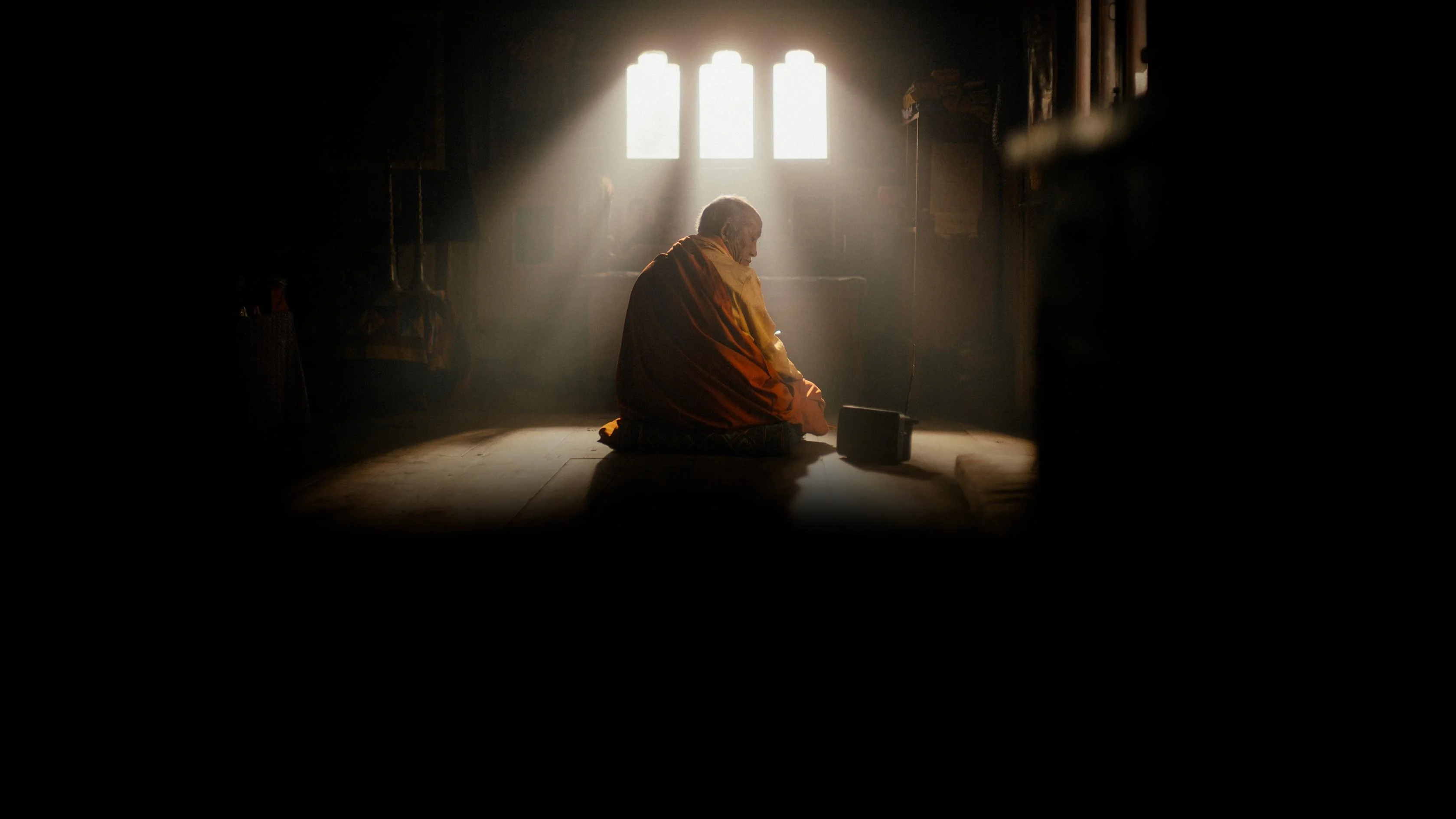 Nhà Sư Và Khẩu Súng - The Monk And The Gun