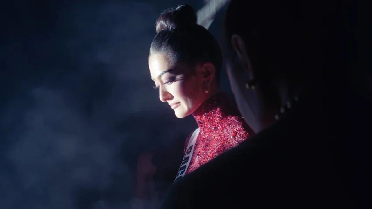 Sàn Diễn Của Nữ Hoàng - A Queens Runway