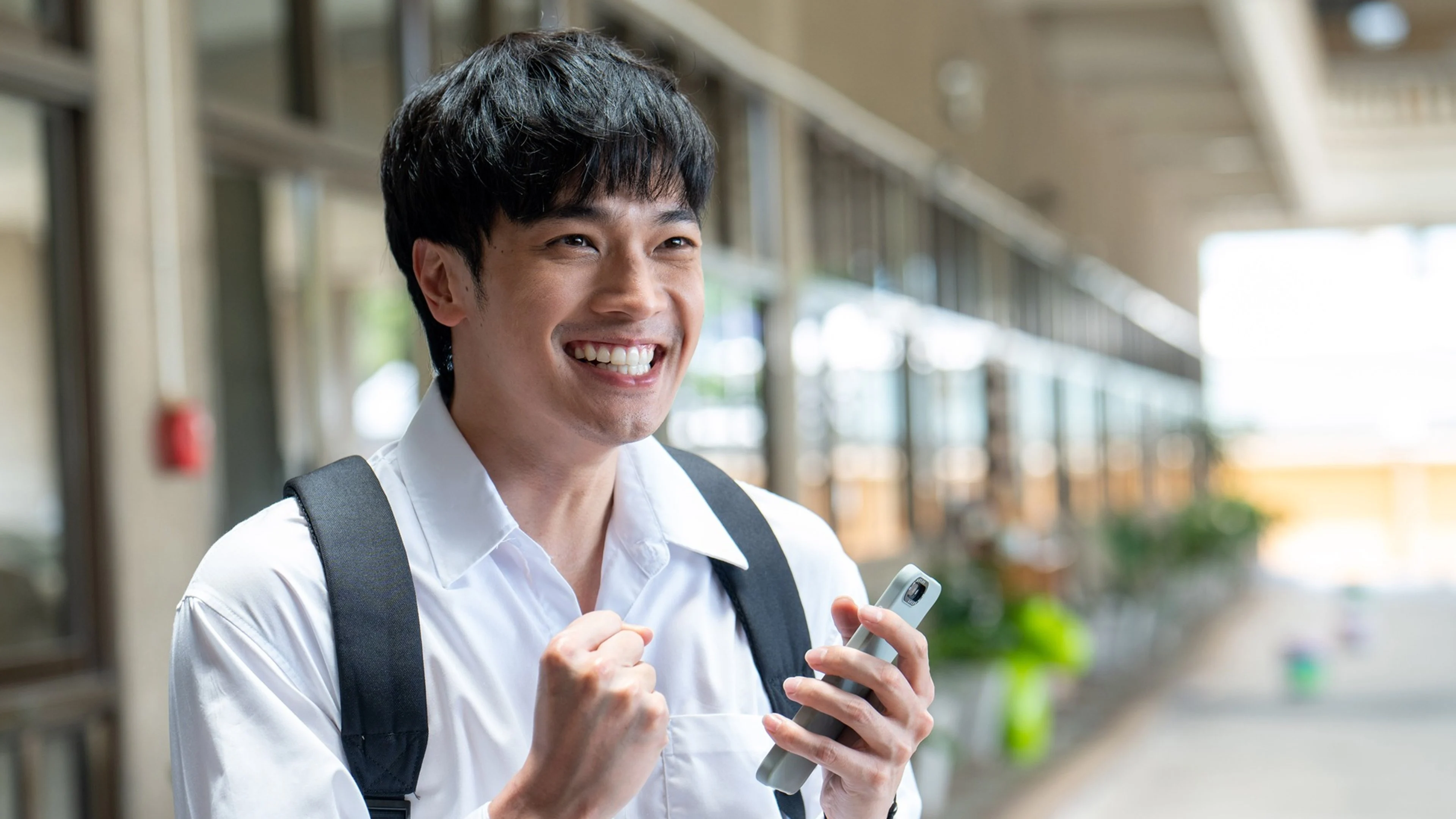 Thứ Hai Vui Vẻ - Happy Monday(s)