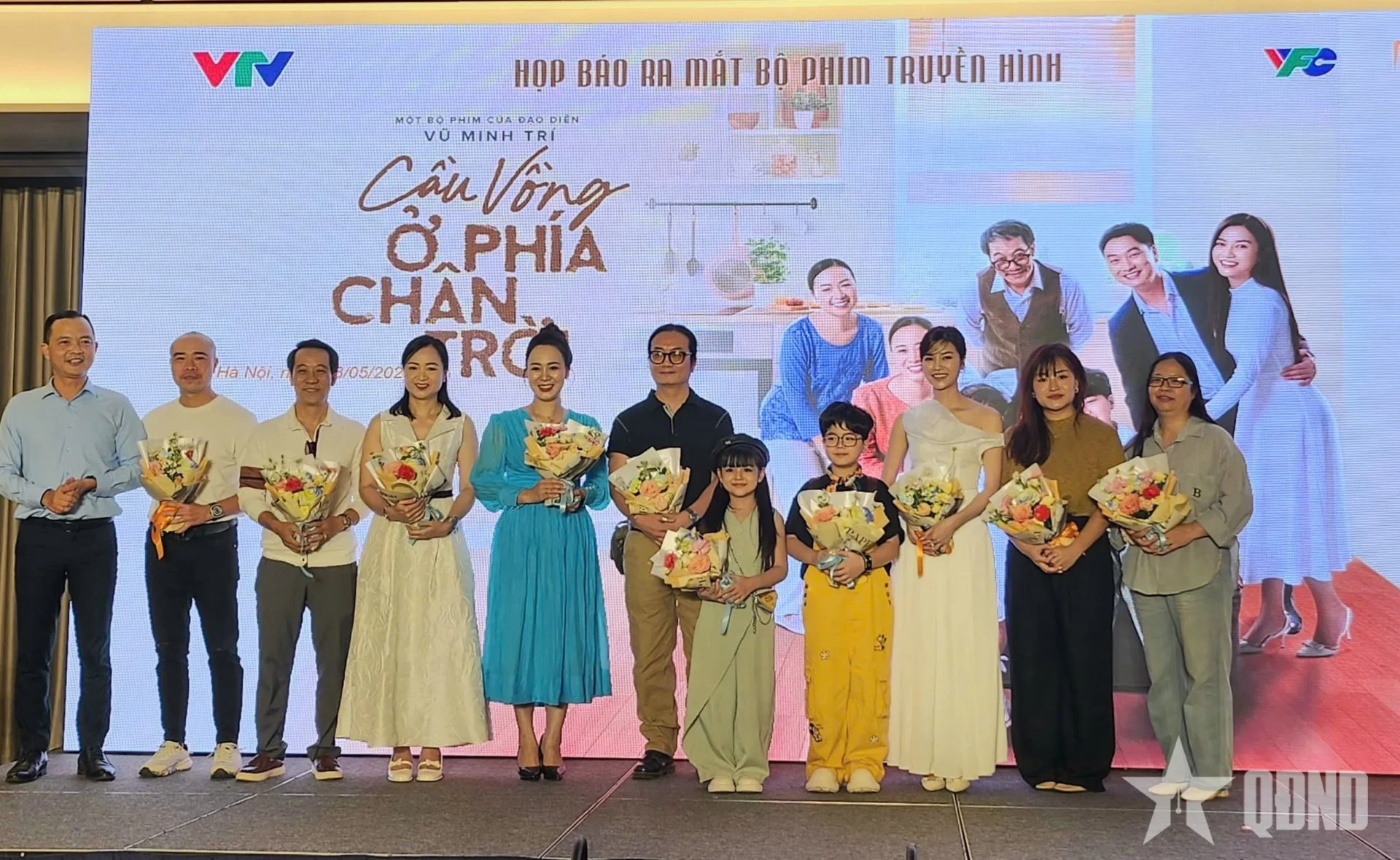 Cầu Vồng Ở Phía Chân Trời - The Rainbow At The Horizon