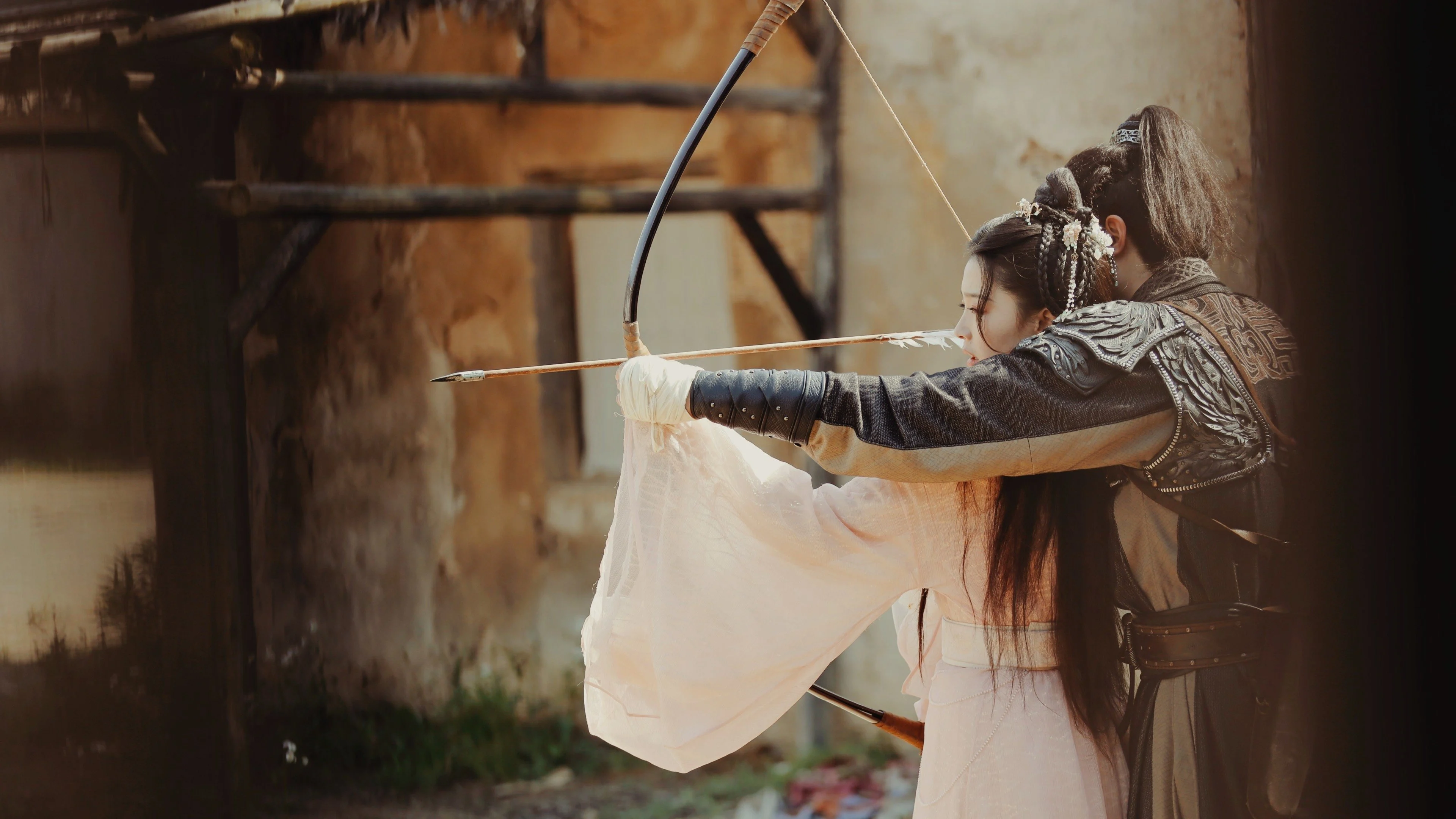 Thế Giới Cổ Trang Mới - New Costume World